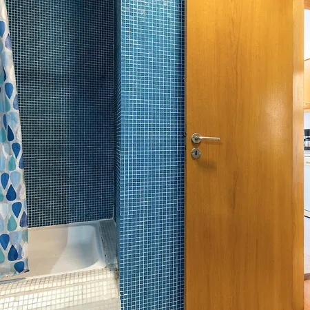 Localtraveling Chiado Trindade 아파트 *