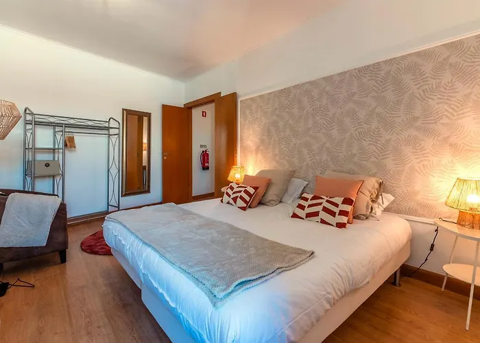 Localtraveling Chiado Trindade * 리스본