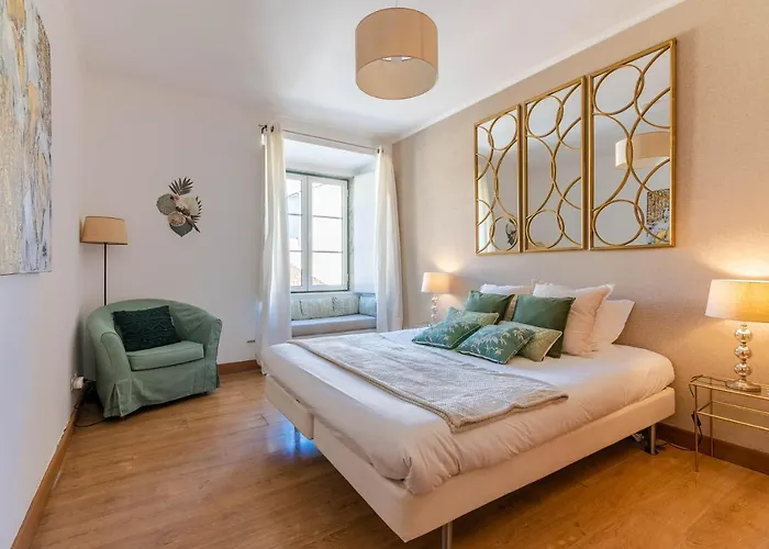 Localtraveling Chiado Trindade 아파트 *