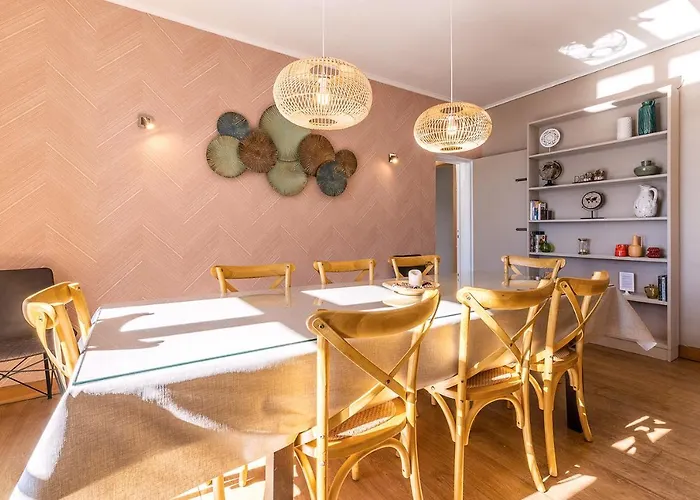 Localtraveling Chiado Trindade * 리스본